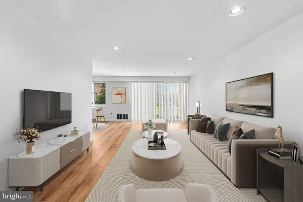 $2,050 | 1640 Oakwood Drive, Unit W114, Narberth, PA 19072