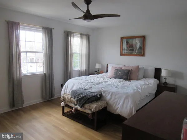 $3,300 | 9221 Graceland Place, Fairfax, VA 22031