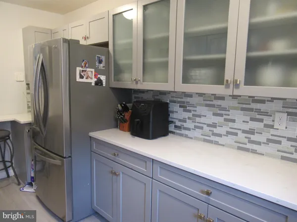 $3,300 | 9221 Graceland Place, Fairfax, VA 22031