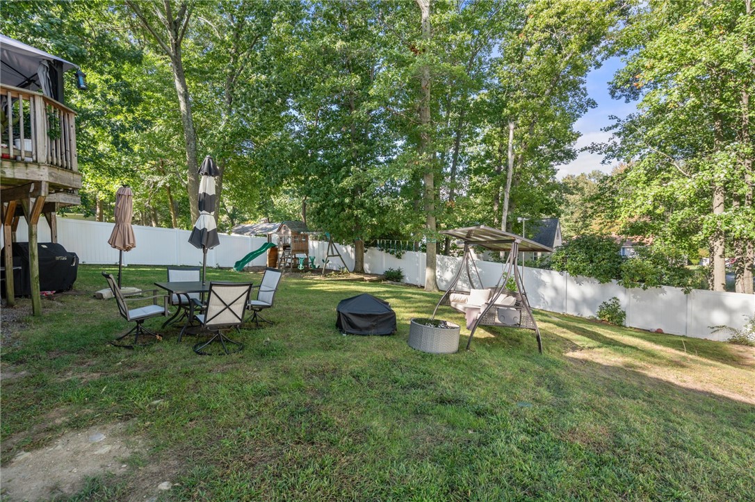 30 Lockwood Road Cumberland, RI 02864 - Photo 32 of 42 Gallery Image 32