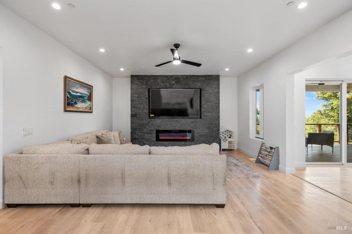 1616 Redwood Hill Road Santa Rosa, CA 95404 - Photo 15 of 62