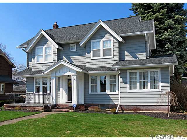 44 Hurstbourne Road Irondequoit, NY 14609 - Photo 1 of 1 Exterior Front