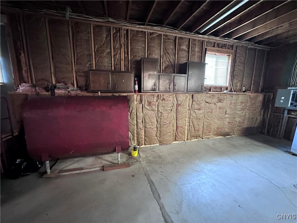 6282 Island Road Cicero, NY 13039 - Photo 18 of 23 Oil Tank Basement