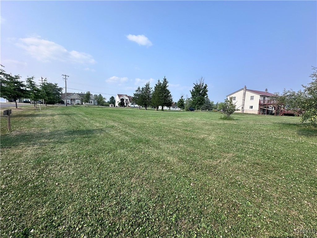 6282 Island Road Cicero, NY 13039 - Photo 22 of 23 Sideyard