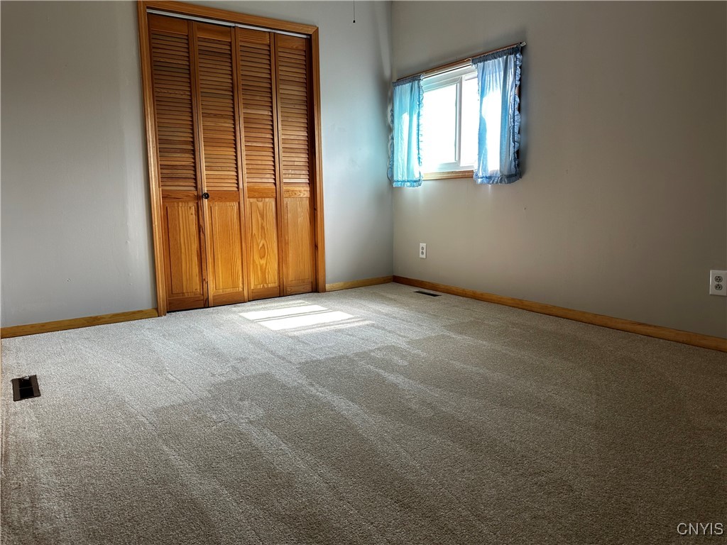 6282 Island Road Cicero, NY 13039 - Photo 9 of 23 Bedroom-2