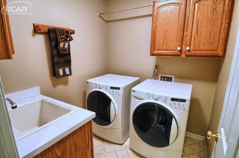 9218 Copper Ridge Drive Davison, MI 48423 - Photo 28 of 34 20432261-27.JPG