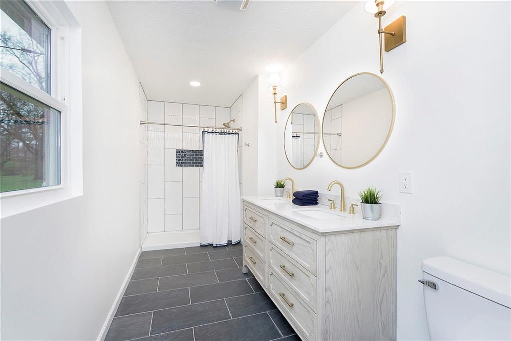 9240 Haverstick Road Indianapolis, IN 46240 - Photo 15 of 25