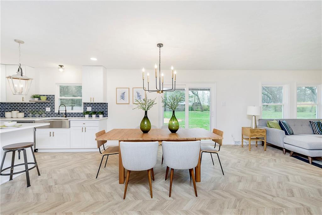 9240 Haverstick Road Indianapolis, IN 46240 - Photo 9 of 25