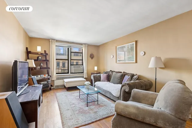 $525,000 | 330 East 80th Street, Unit 7G | Upper East Side