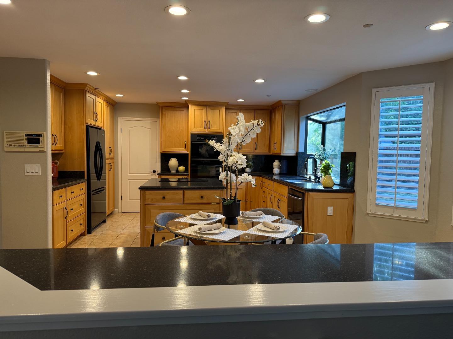 1814 Kern Loop Fremont, CA 94539 - Photo 17 of 33