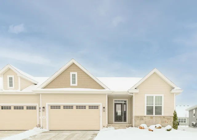 $464,900 | 27 Spittlebug Circle, Madison, WI 53718
