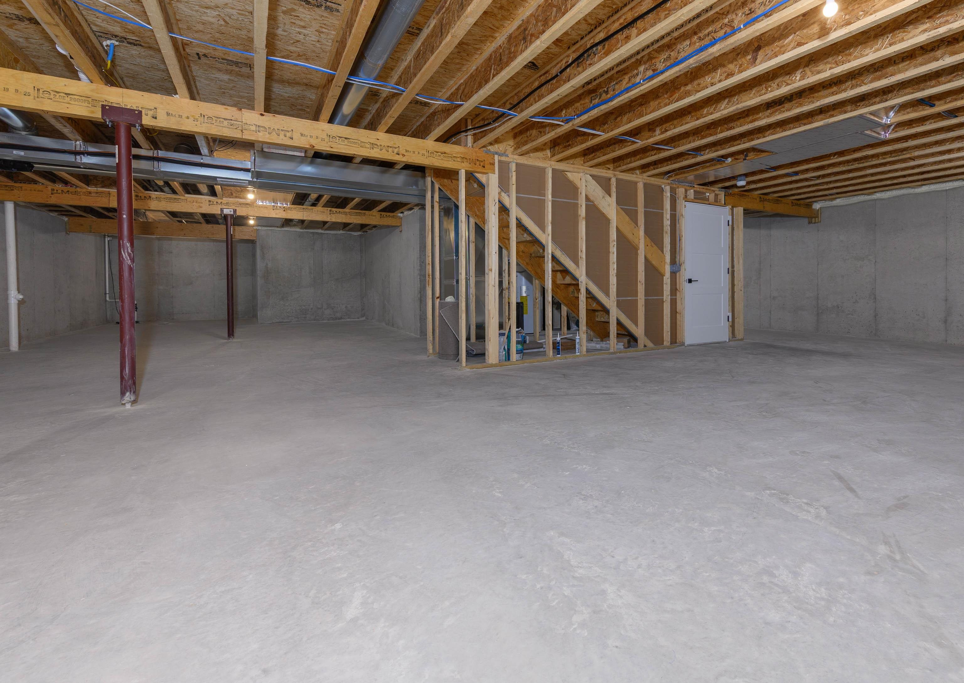 27 Spittlebug Circle Madison, WI 53718 - Photo 13 of 15