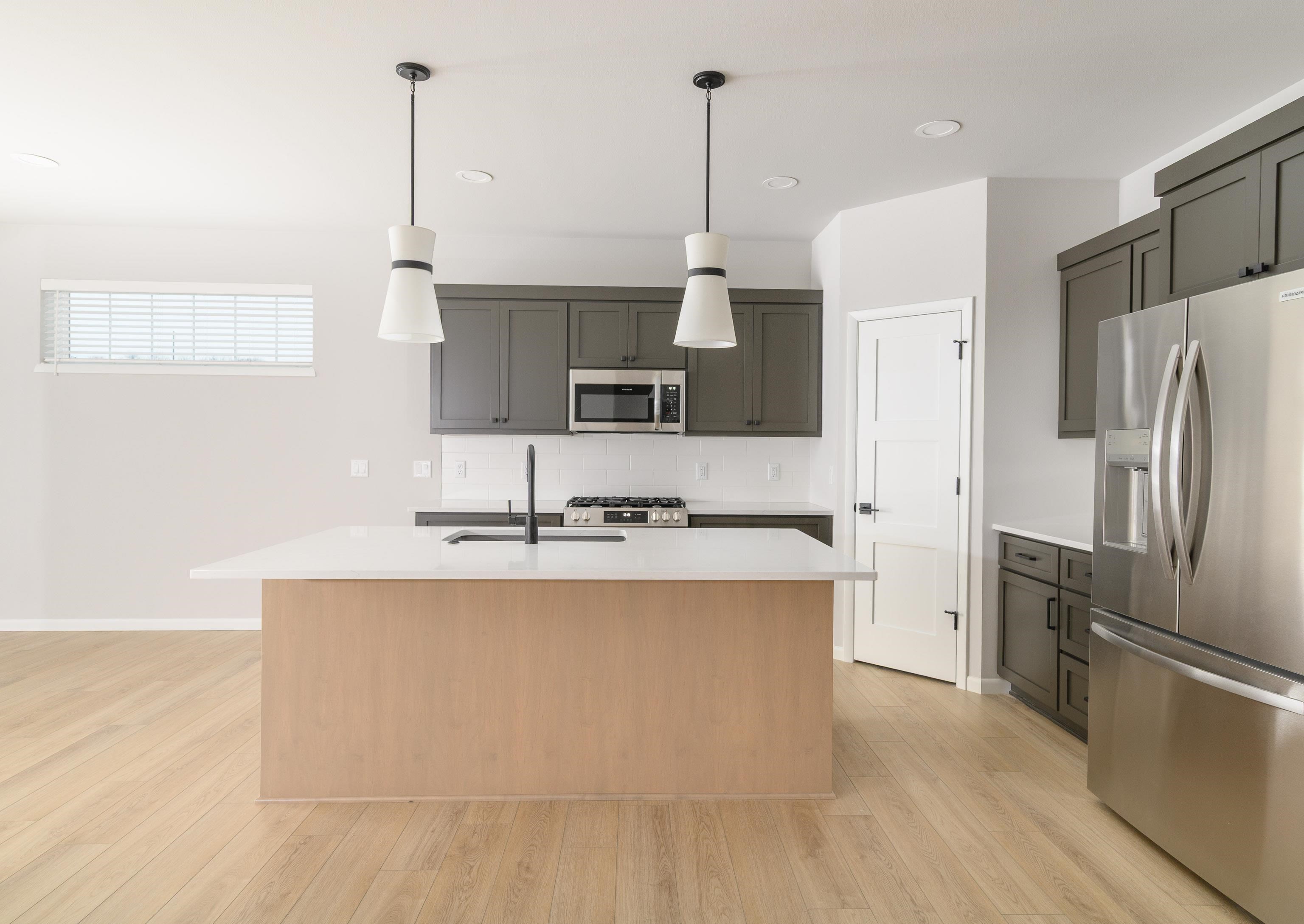 27 Spittlebug Circle Madison, WI 53718 - Photo 4 of 15