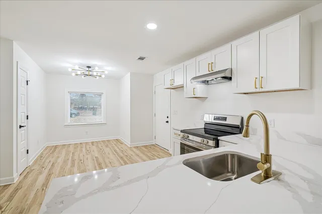 $189,900 | 5186 Broken Oak Drive, Memphis, TN 38127