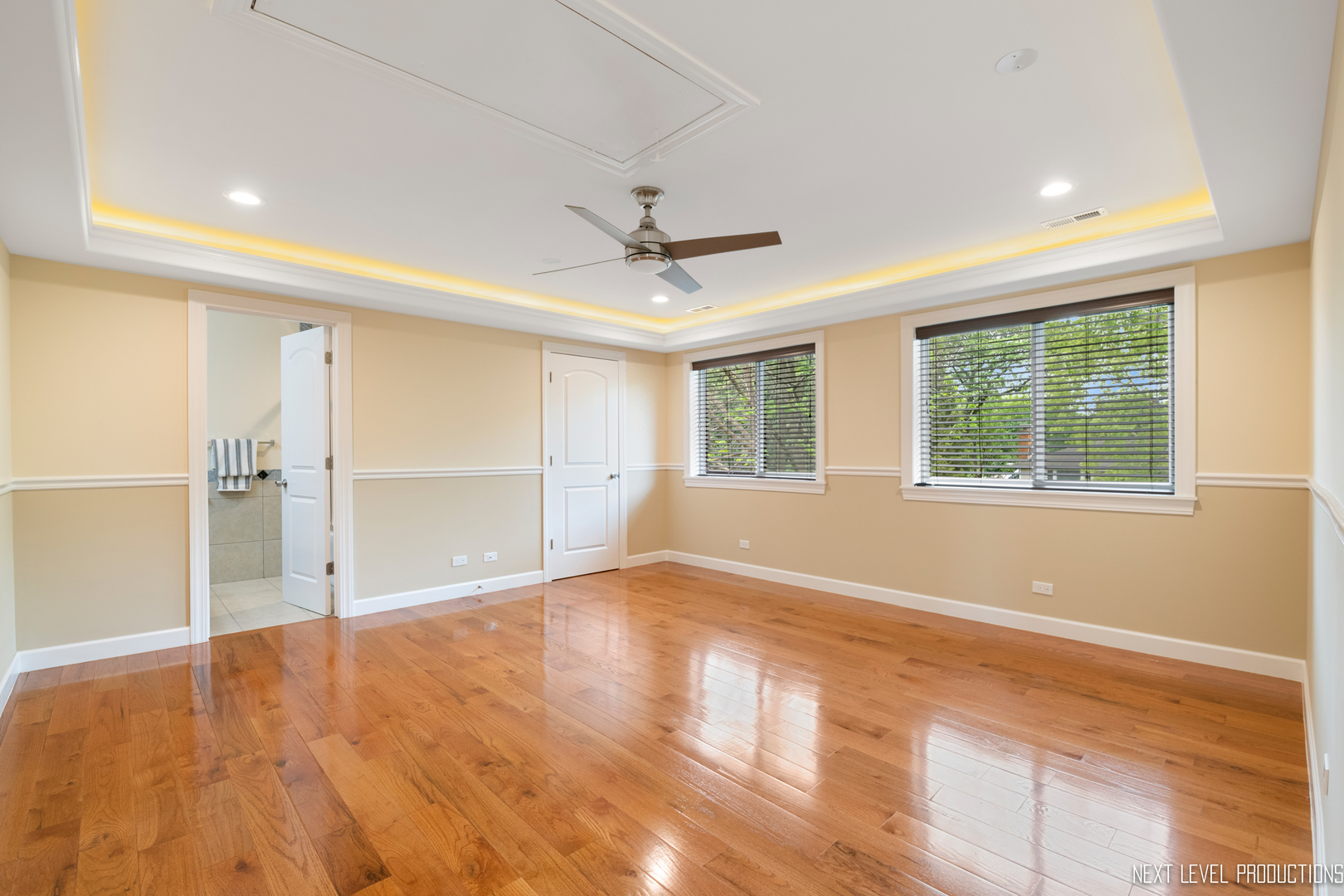 115 Birch Avenue Lake Bluff, IL 60044 - Photo 21 of 39 a view of empty room with wooden floor and fan