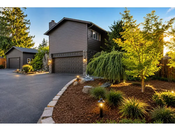 $649,900 | 2315 Northeast 112th Avenue, Portland, OR 97220