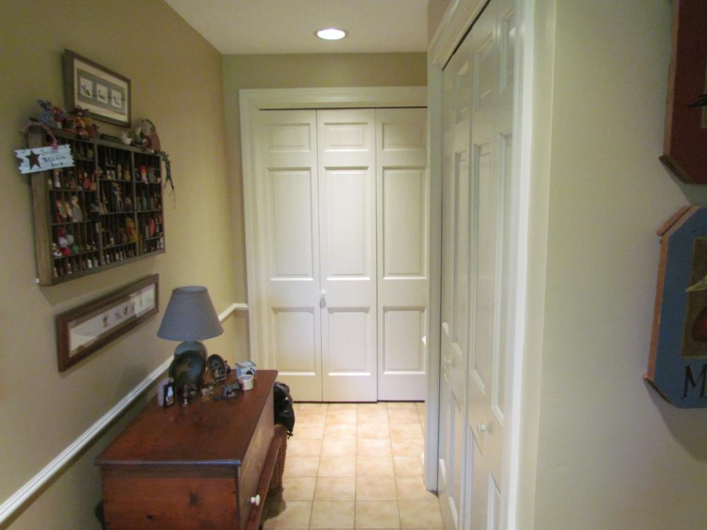 14 Old Milford Road Amherst, NH 03031 - Photo 11 of 31