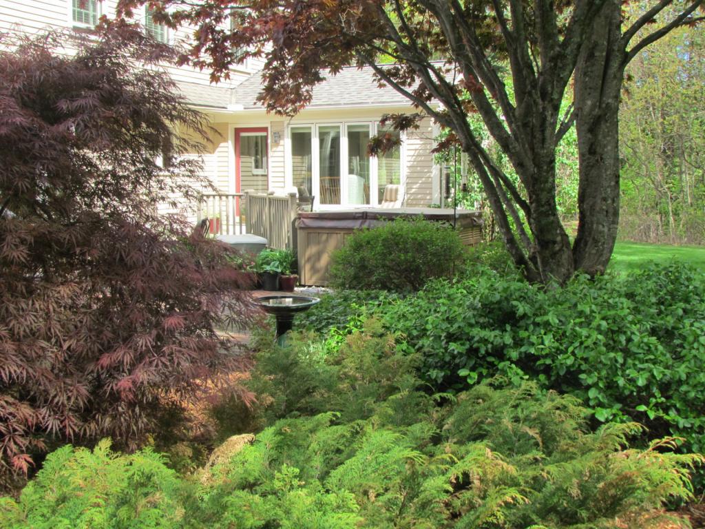 14 Old Milford Road Amherst, NH 03031 - Photo 8 of 31