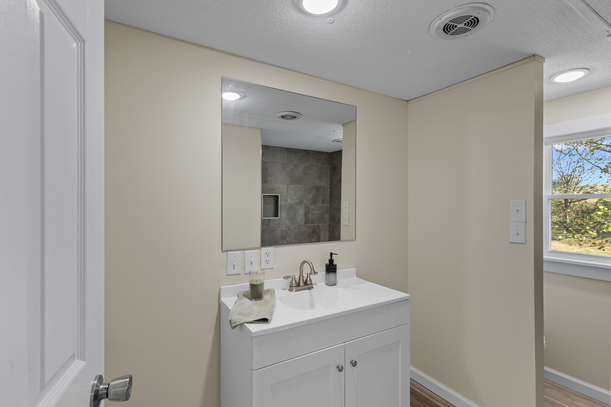 2230 Wayne Road Bon Aqua, TN 37025 - Photo 24 of 32