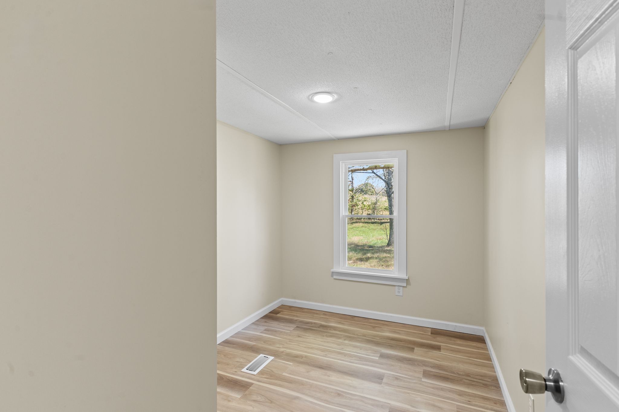 2230 Wayne Road Bon Aqua, TN 37025 - Photo 27 of 32