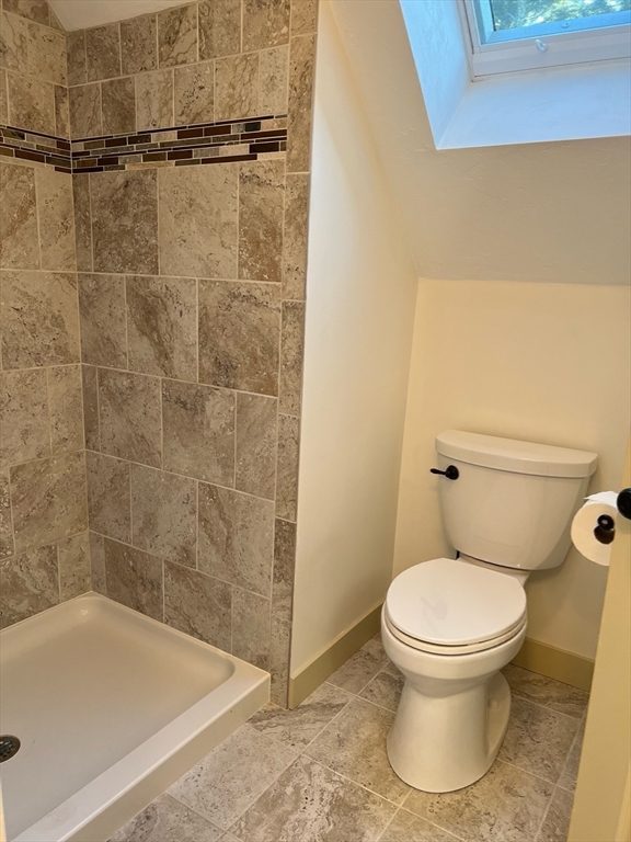 160 Quaker Street Northbridge, MA 01534 - Photo 18 of 36 a bathroom with a toilet and a shower