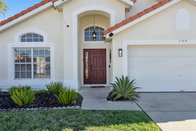 a view of a house with a small entryway