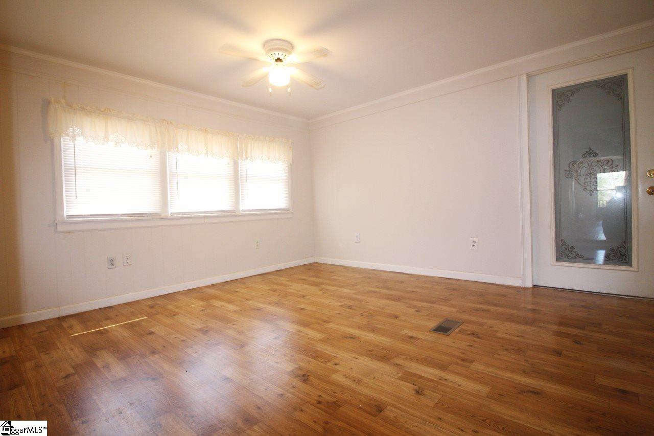 141 Tilman Road Six Mile, SC 29682 - Photo 14 of 30 Gallery Image 14