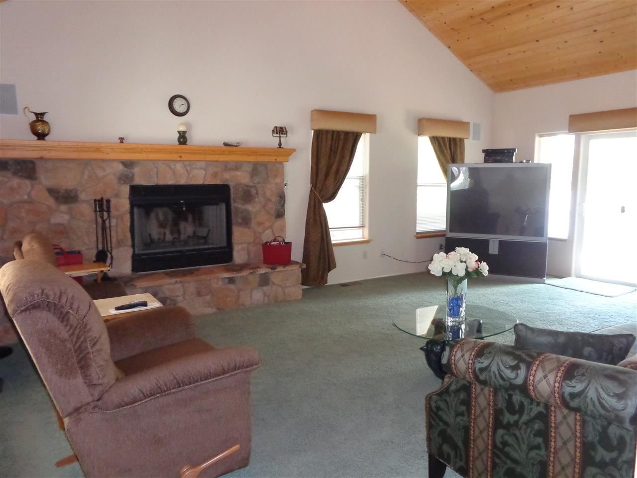 1214 Lynx Road Lake Almanor, CA 96137 - Photo 3 of 17