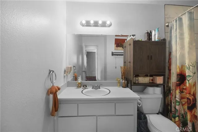 $389,998 | 21913 Belshire Avenue, Unit 16, Hawaiian Gardens, CA 90716