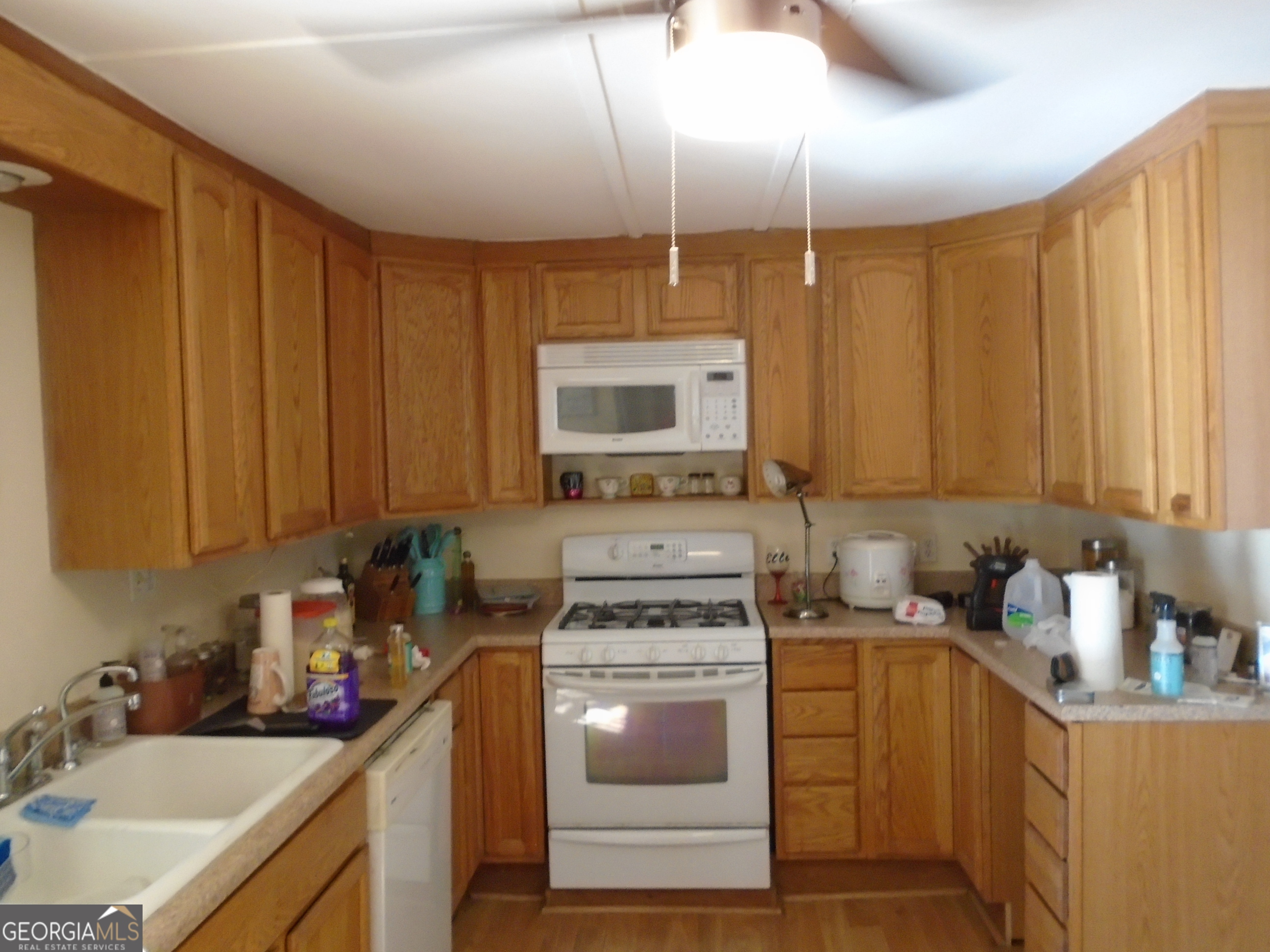 149 Holmes Street Barnesville, GA 30204 - Photo 7 of 22