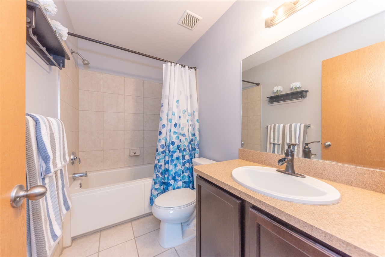 1104 Riversedge Drive Saline, MI 48176 - Photo 7 of 37