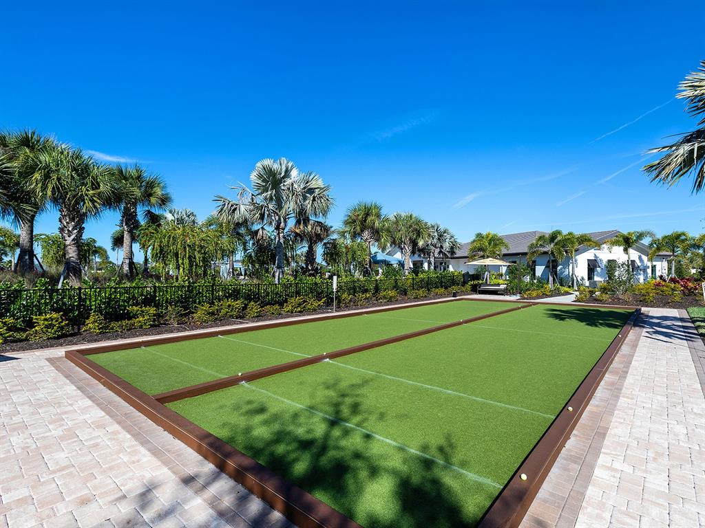 4218 Butte Trail Lakewood Ranch, FL 34211 - Photo 88 of 89 a view of a tennis court