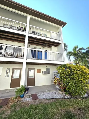 $449,900 | 346 Madeira Circle, Tierra Verde, FL 33715