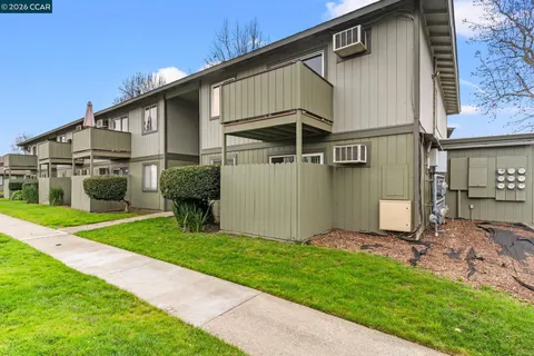 $299,000 | 1133 Meadow Lane, Unit 106, Concord, CA 94520