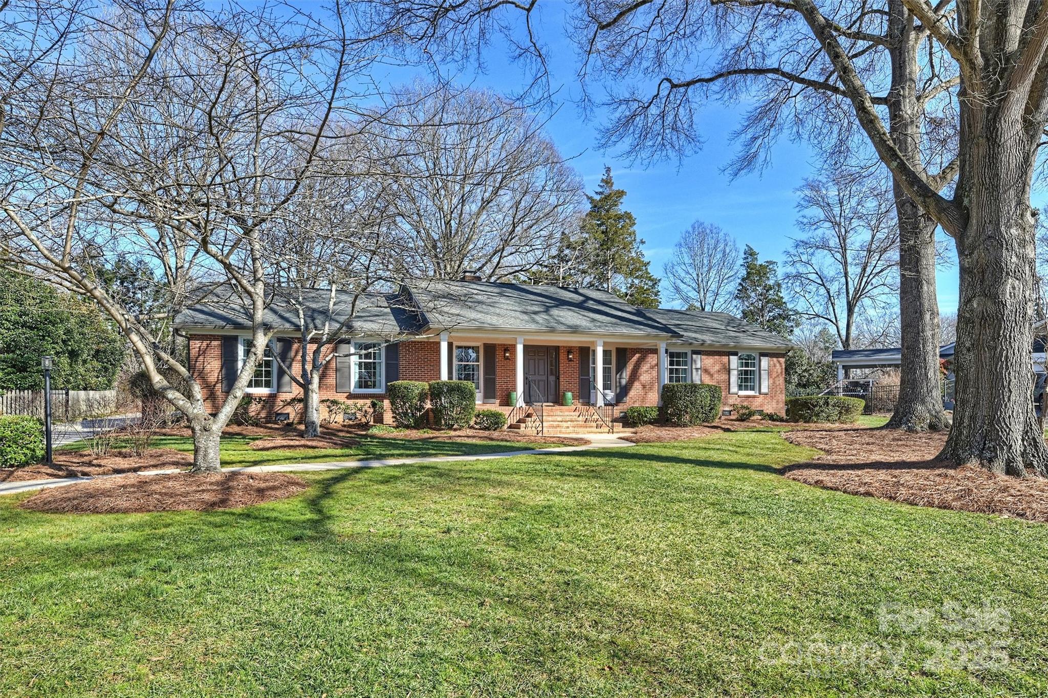 6511 Newhall Road Charlotte, NC 28270 - Photo 2 of 28 Gallery Image 2