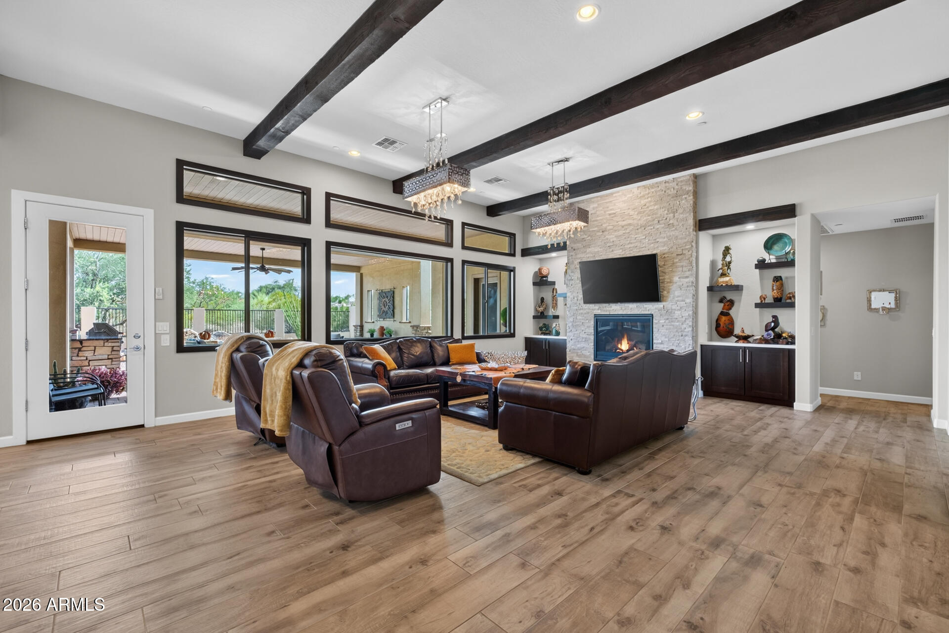 19015 East Lazo Court Rio Verde, AZ 85263 - Photo 10 of 50 15) GREAT ROOM