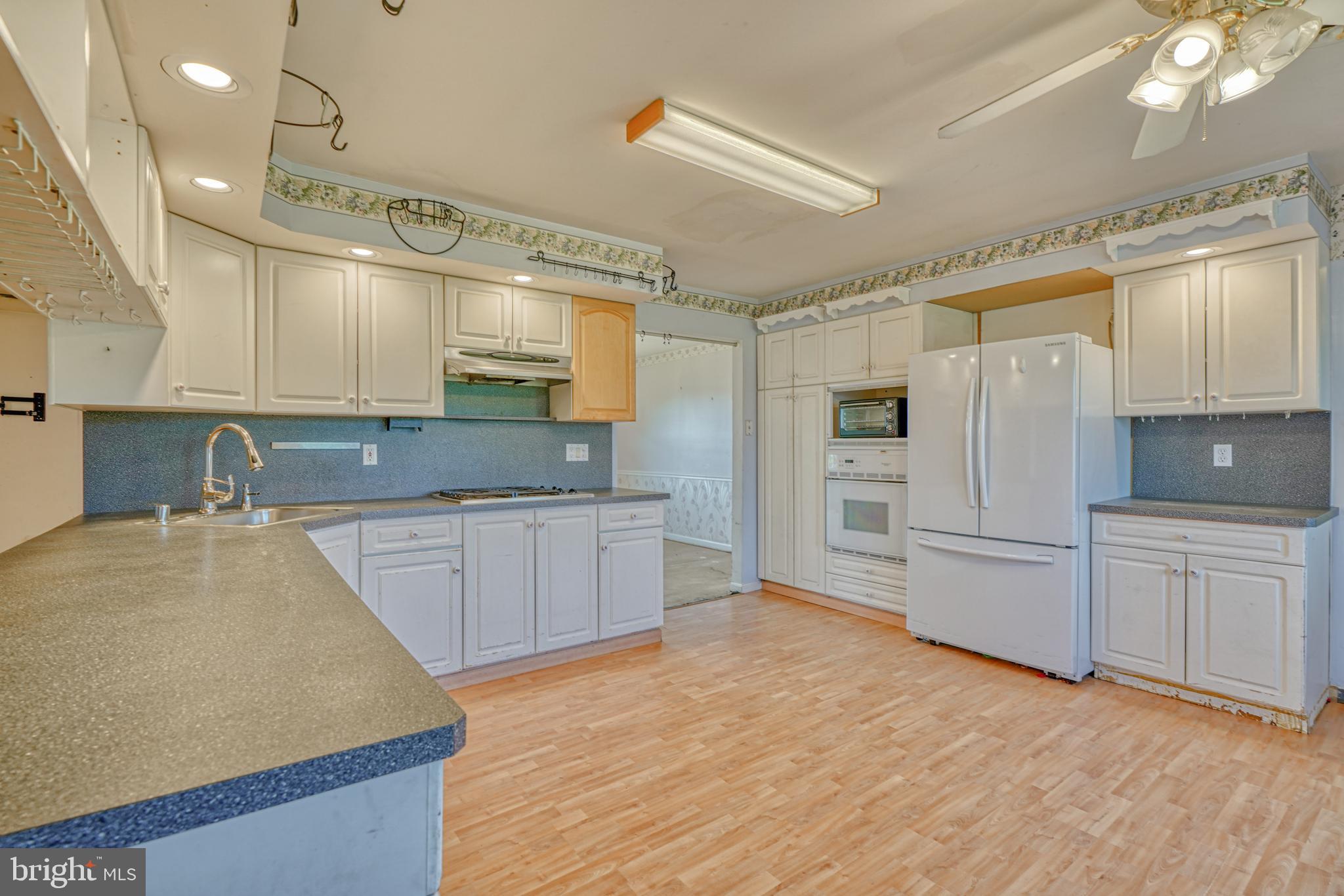 9876 Belair Road Perry Hall, MD 21128 - Photo 23 of 73