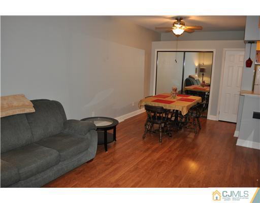 93 Wescott Road Bedminster, NJ 07921 - Photo 3 of 24 Gallery Image 3