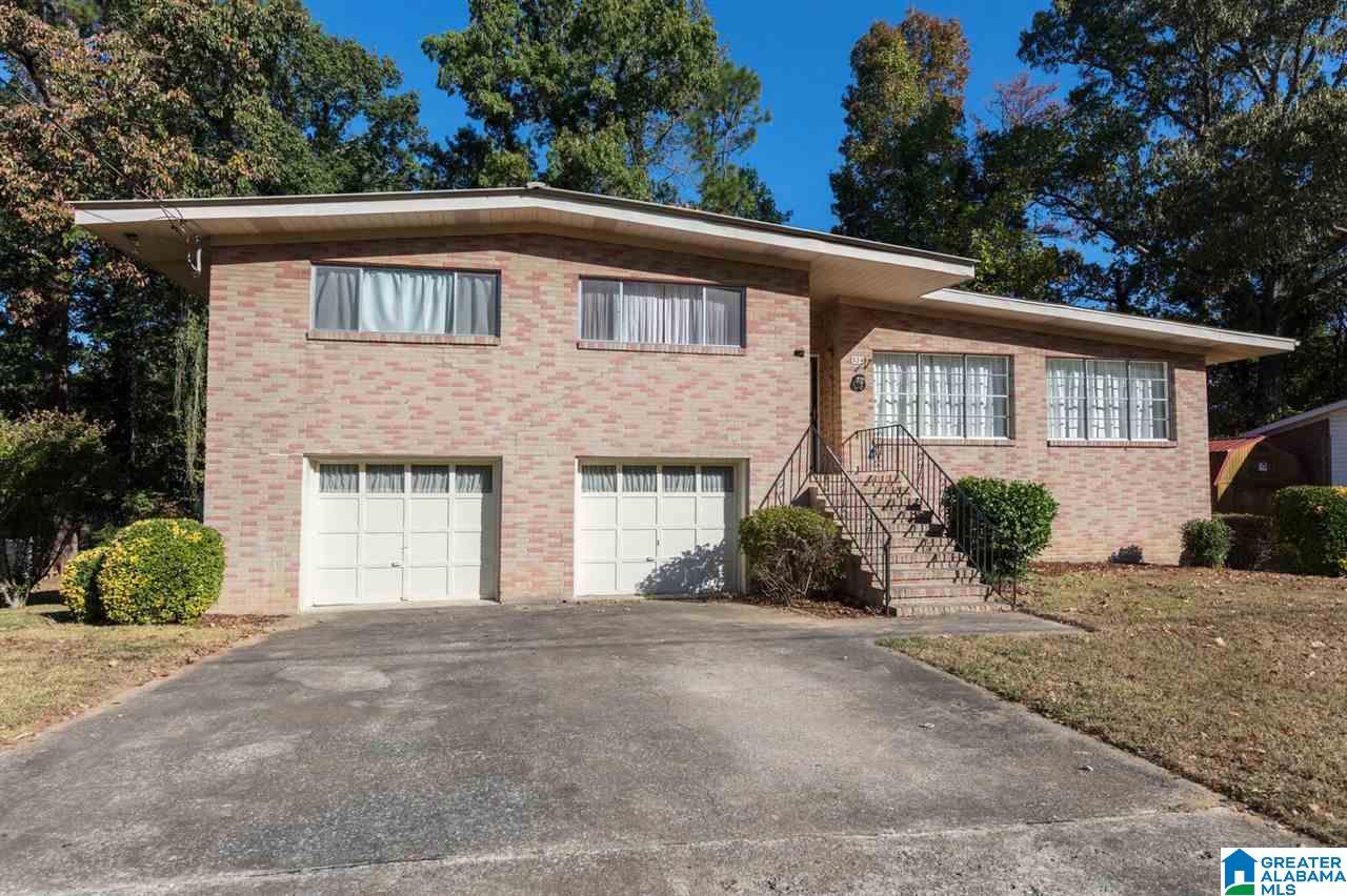 324 Cliff Road Gardendale, AL 35071 - Photo 2 of 33