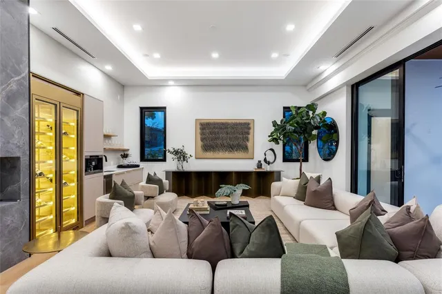 $6,995,000 | 2 Sunset Lane, Lauderdale-by-the-Sea, FL 33062