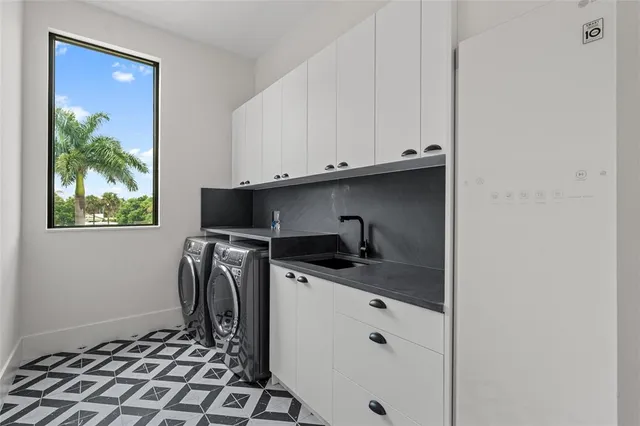 $6,995,000 | 2 Sunset Lane, Lauderdale-by-the-Sea, FL 33062