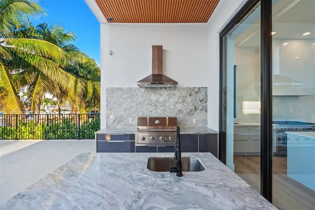 $6,995,000 | 2 Sunset Lane, Lauderdale-by-the-Sea, FL 33062