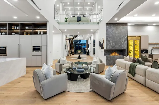 $6,995,000 | 2 Sunset Lane, Lauderdale-by-the-Sea, FL 33062