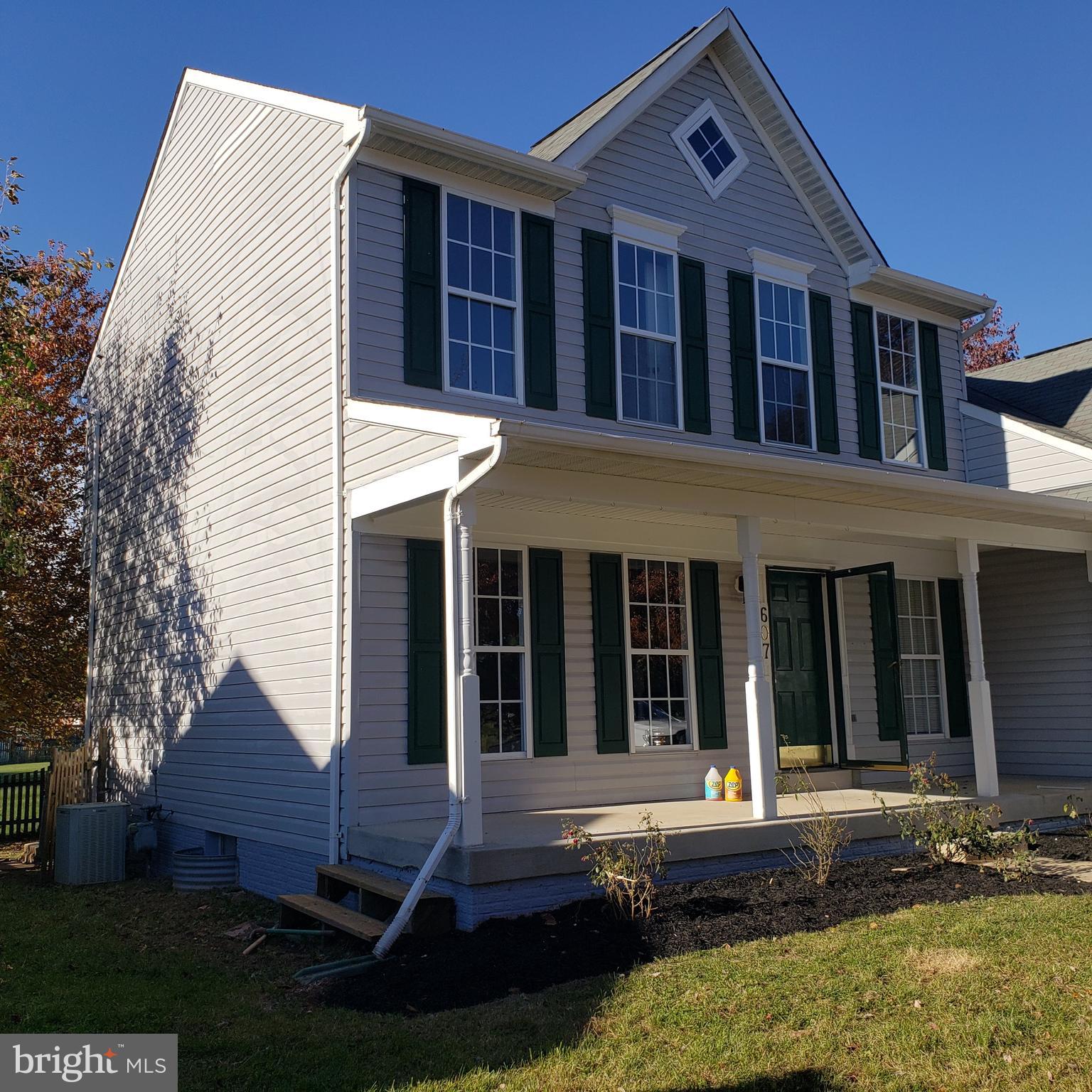 607 Hunting Ridge Drive Frederick, MD 21703 - Photo 4 of 61 side view