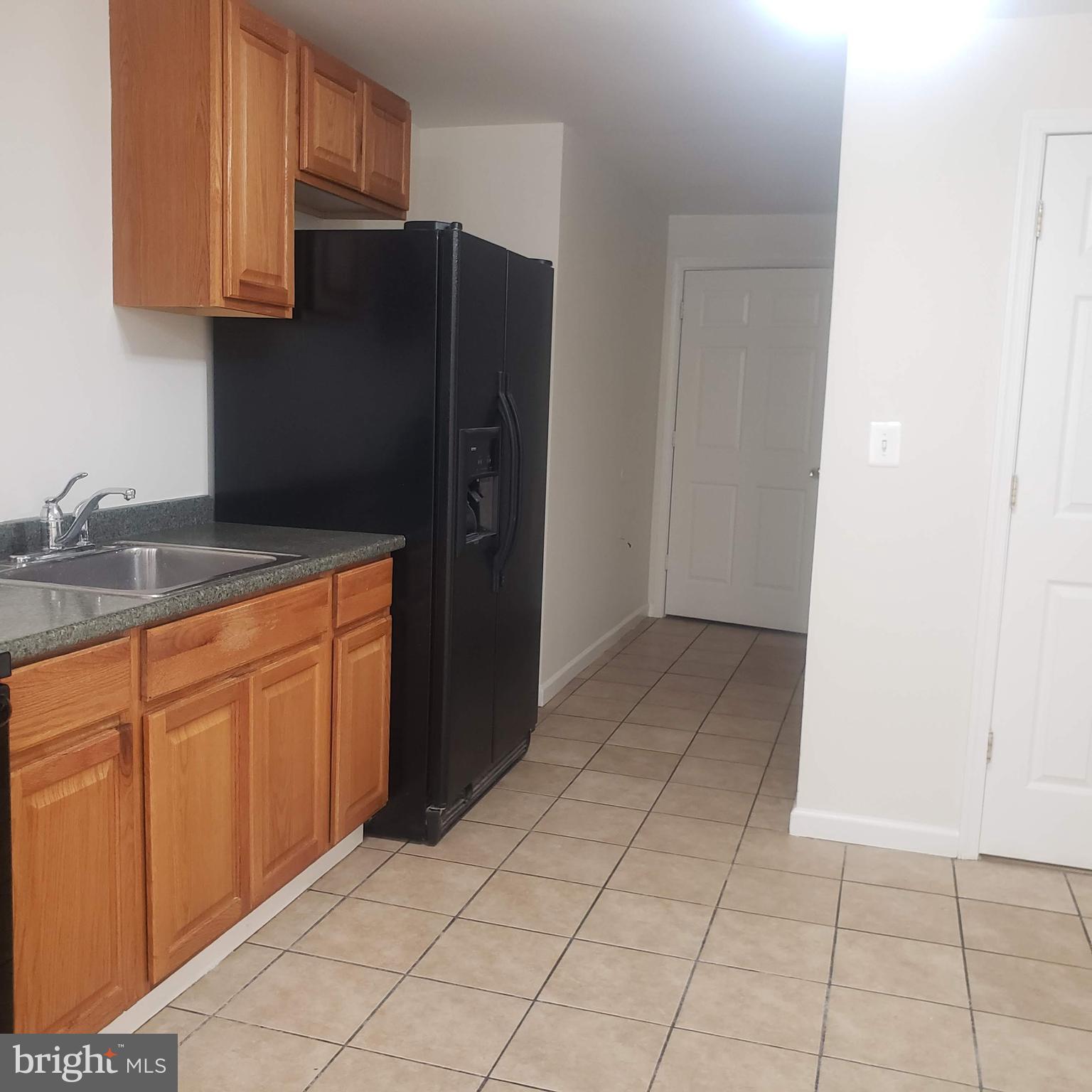 607 Hunting Ridge Drive Frederick, MD 21703 - Photo 35 of 61 Basement Kitchenette