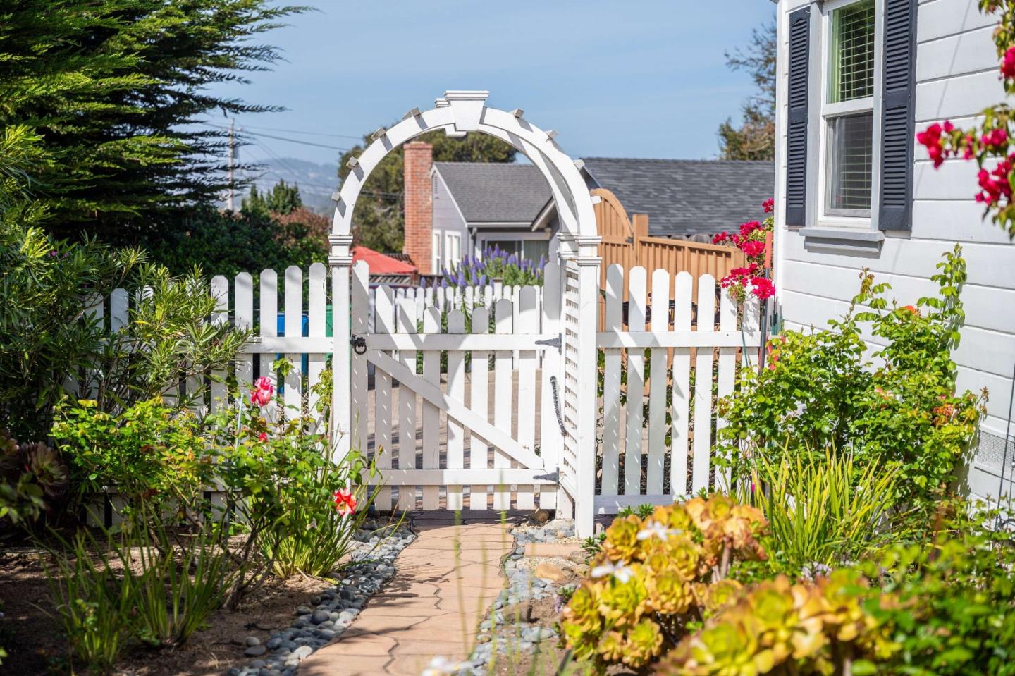 1 Serrano Way Del Rey Oaks, CA 93940 - Photo 45 of 47 a view of outdoor space and garden