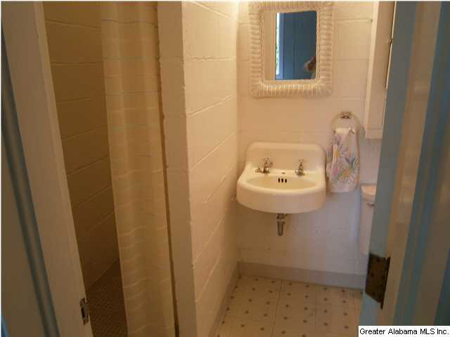3557 Victoria Road Birmingham, AL 35223 - Photo 22 of 32