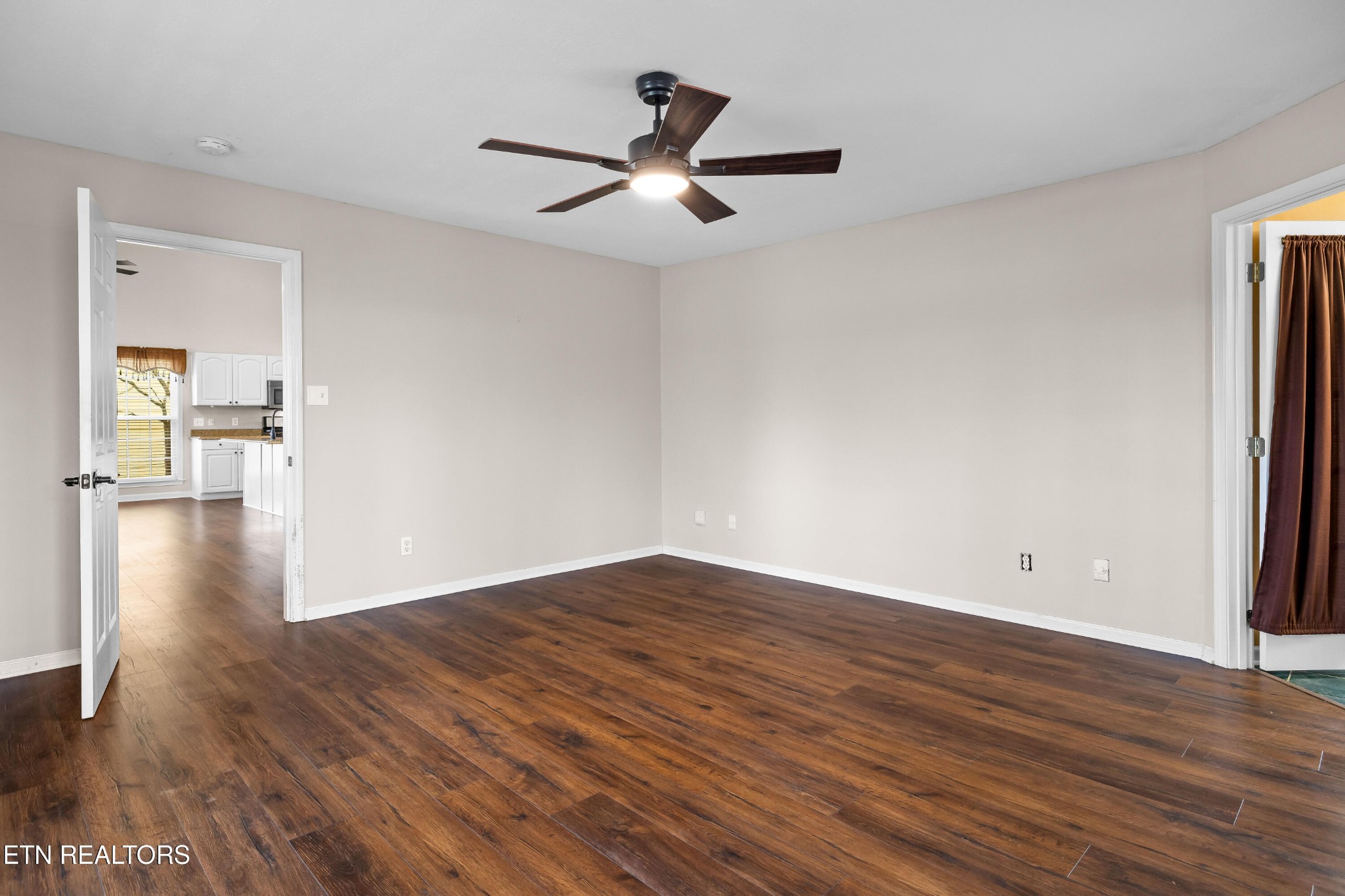 4539 Murphy Road Knoxville, TN 37918 - Photo 29 of 54 Gallery Image 29