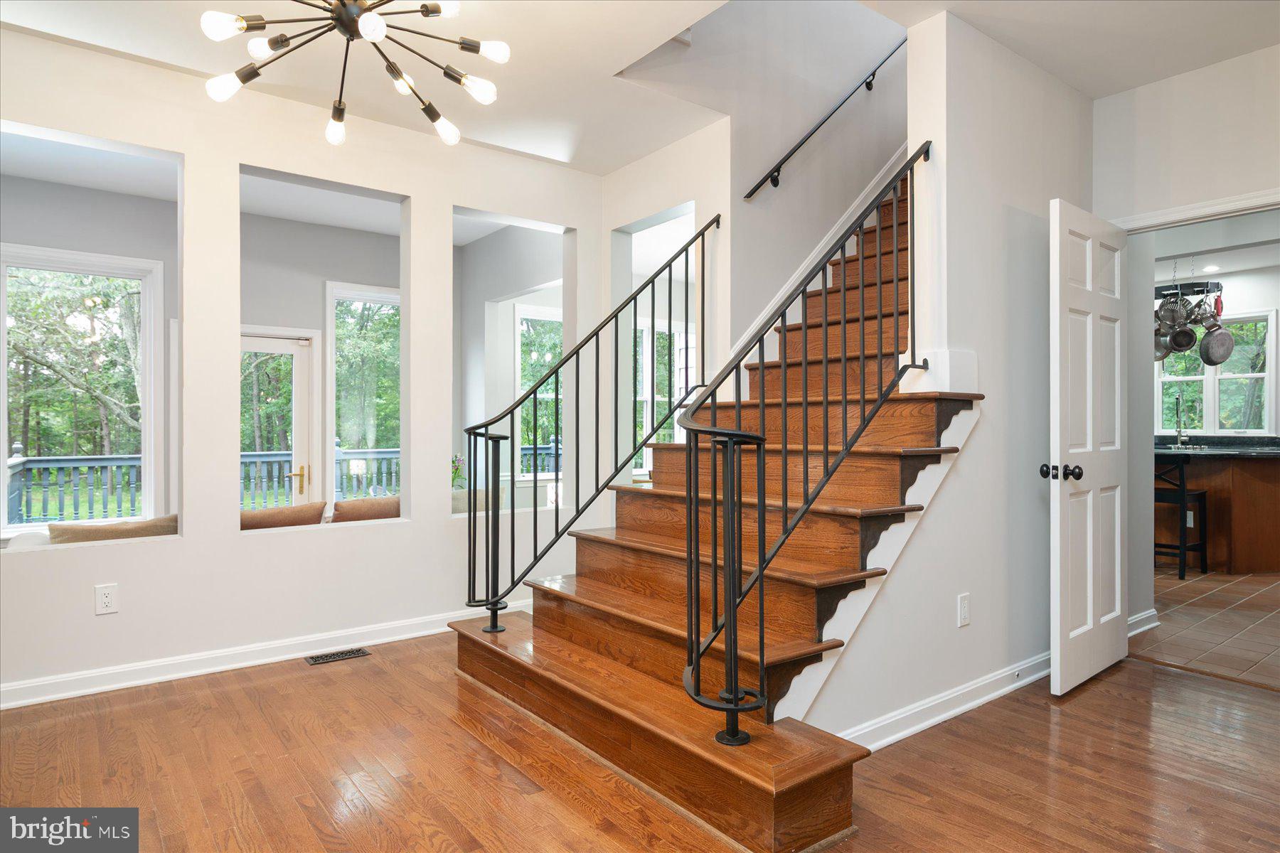 361 North Shore Road Pasadena, MD 21122 - Photo 17 of 76