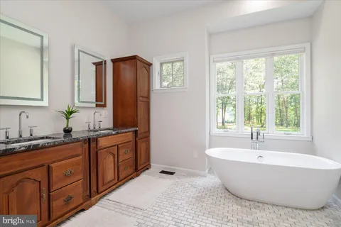 $1,499,000 | 361 North Shore Road, Pasadena, MD 21122